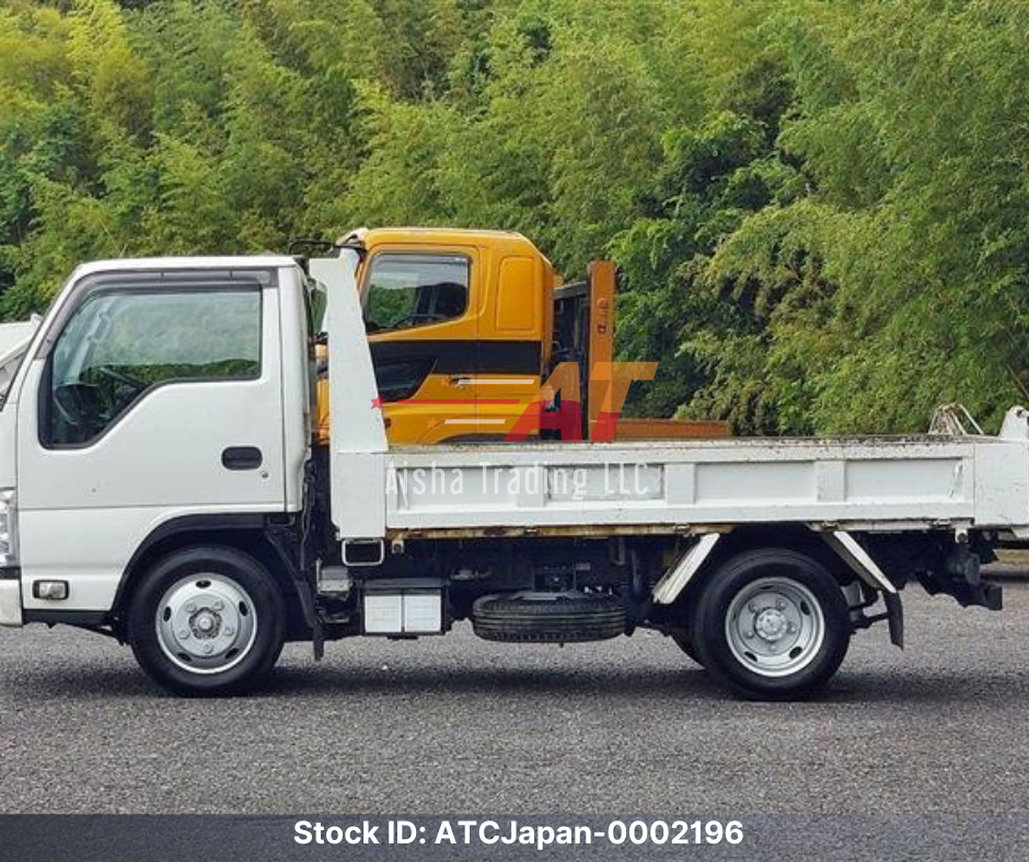 2017 Isuzu Elf
